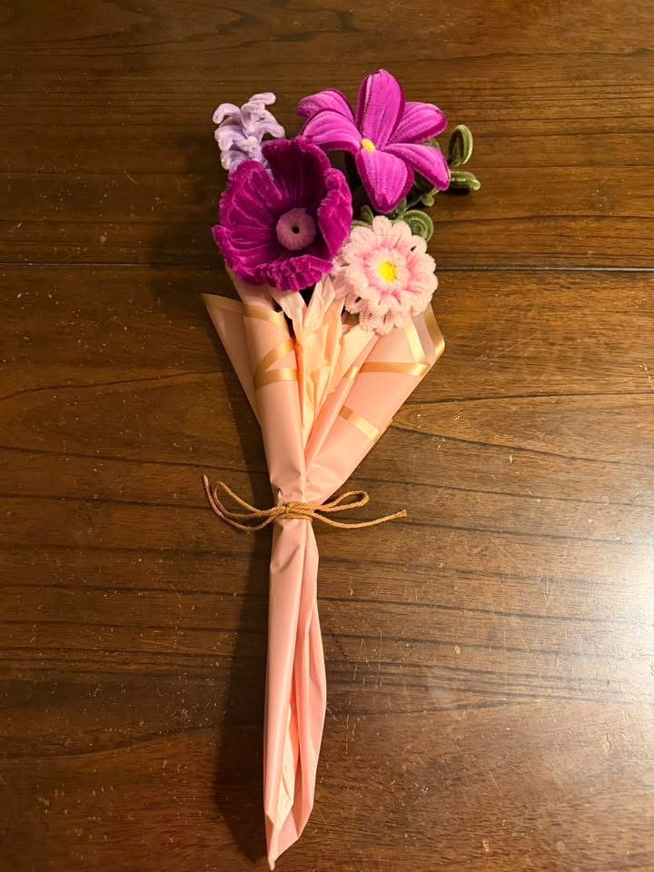 Handmade pipe cleaner floral arrangement by Emily Jordan — Wild Ginger Creations
